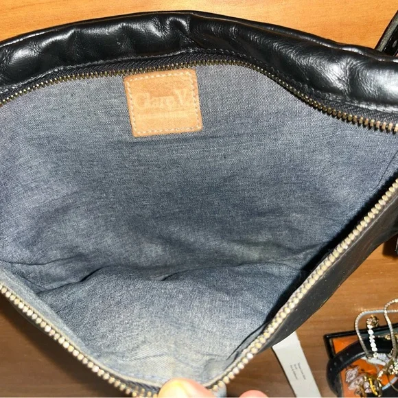 Clare V Grande Fanny - Picture 5 of 5